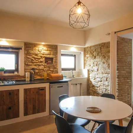 Ferienhaus 4 Bedroom Stunning In Mergo