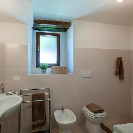 4 Bedroom Stunning In *