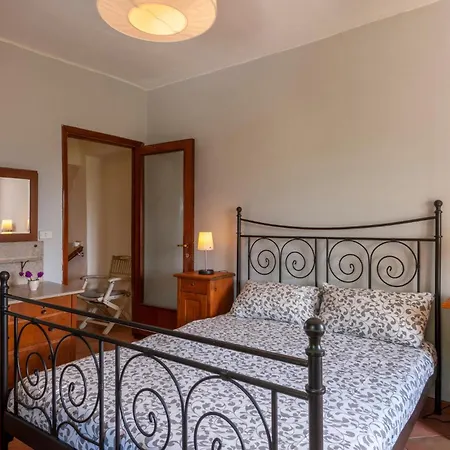 4 Bedroom Stunning In Mergo